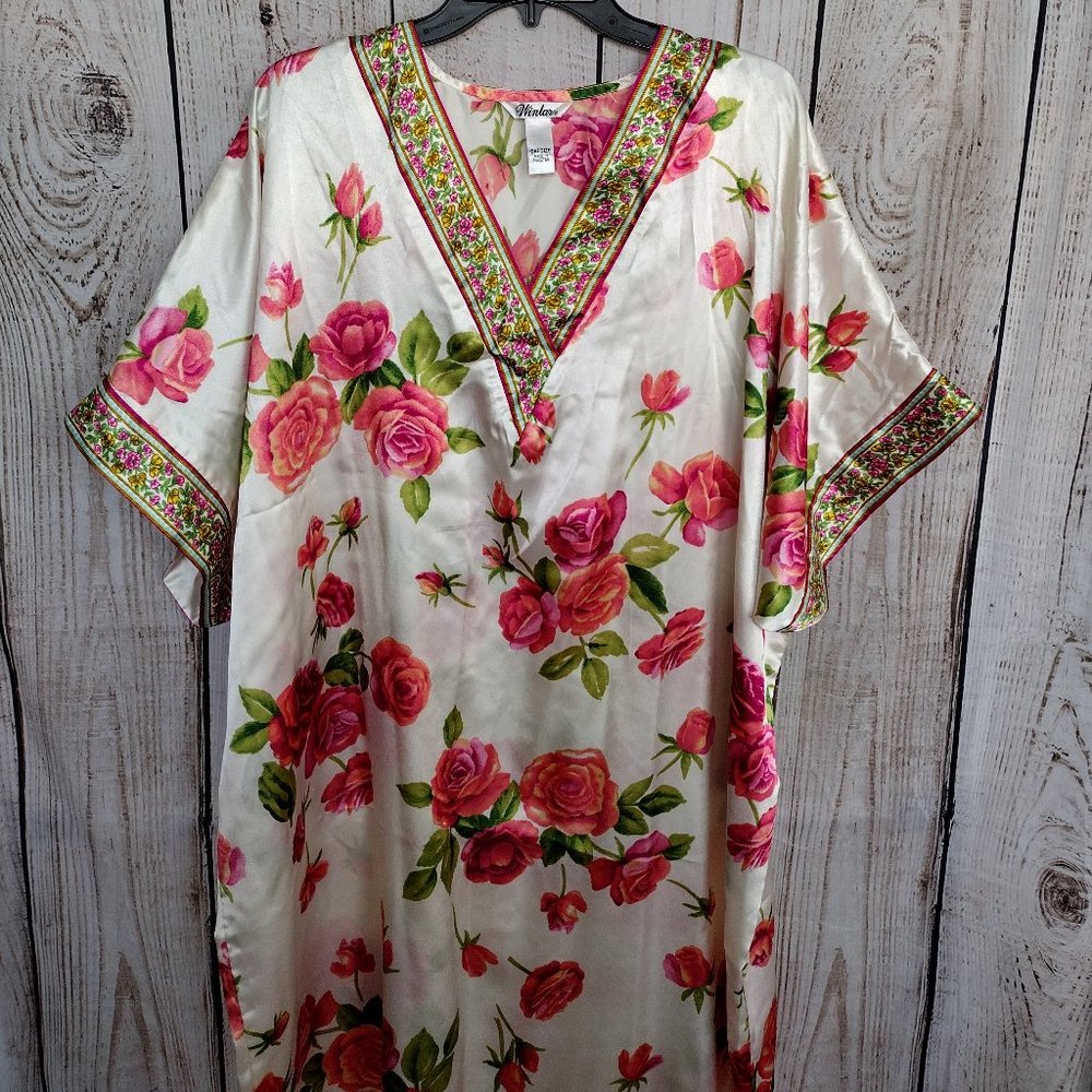 Winlar | White w/Rose Print Satin Kaftan Caftan House Dress MooMoo Swim Cover Up